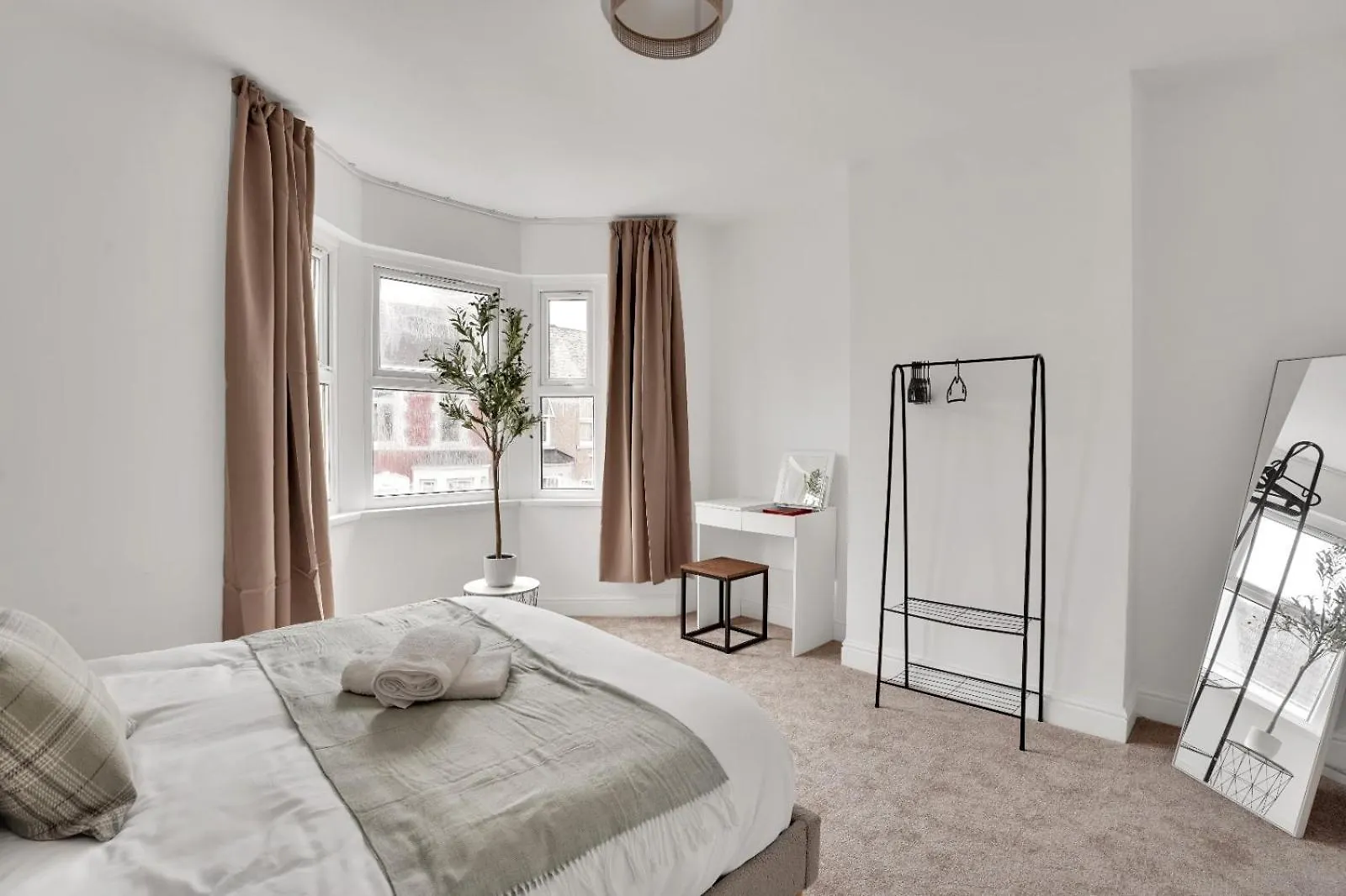 The Bay Escape -Lovely 3Bd House 卡迪夫 英国